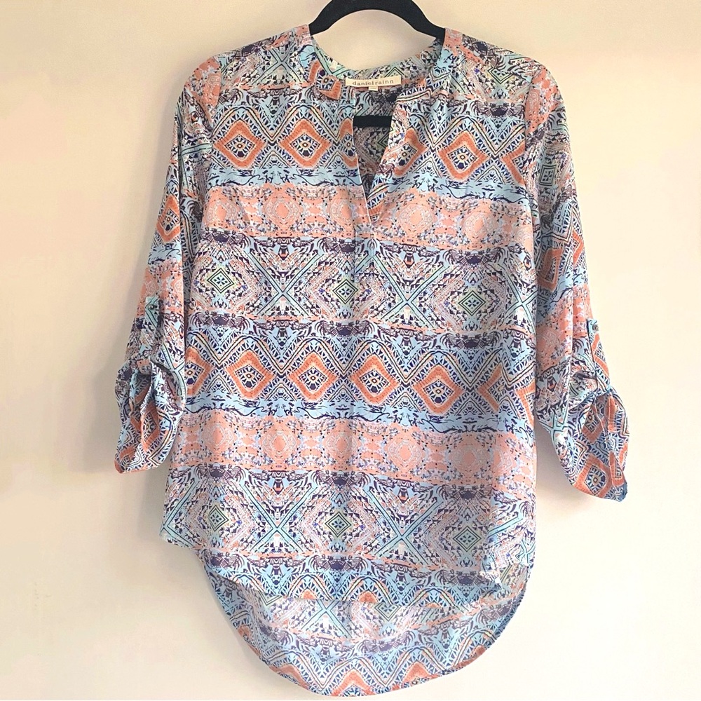 Daniel Rainn size S tunic top 3/4 sleeve pink and blue